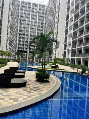 Shore 2 Residences by Casa Stellar